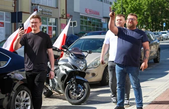 Ministra rodziny pracy i polityki społecznej Agnieszki Dziemianowicz-Bąk w Piotrkowie Trybunalskim. Mówiła o reformie PIP umowach śmieciowych mieszkalnictwie i skróceniu czasu pracy. Umowy śmieciowe są patologią polskiego rynku pracy