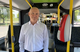 Po 20 latach przegubowy autobus wyjechał na ulice Piotrkowa. MZK testowało nowy Solaris Urbino przed debiutem na linii