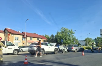 Wypadek na Armii Krajowej. Rozszczelniła się butla z gazem