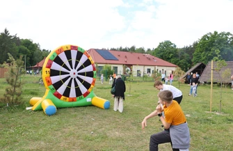 Zielony Dzień Dziecka w Leśnej Osadzie Edukacyjnej w Kole. Moc atrakcji i dobrej zabawy na łonie natury.