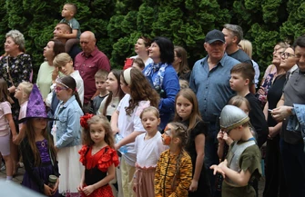 Dzień Dziecka w MOK Piotrków. Występy zabawa i wyjątkowa konstytucja dzieci