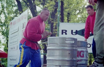 Mariusz Pudzianowski w Piotrkowie w 1999 roku. Odnaleziono niepublikowane zdjęcia po 27 latach