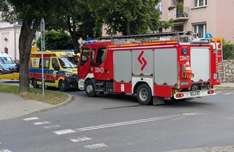 Kolizja w Piotrkowie Trybunalskim. Zderzenie na skrzyżowaniu Zamkowej i Jerozolimskiej