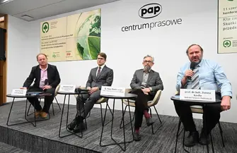 Debata o odpowiedzialności producentów za odpady eksperci wskazują na ryzyka projektu UC100 i apelują o dalsze konsultacje
