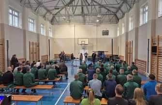Na terenie Aresztu Śledczego w Piotrkowie Trybunalskim odbyło się wyjątkowe wydarzenie muzyczne. Wystąpił Richmond Road Band