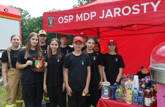Pomagali Kacprowi podczas motoryzacyjnego pikniku. Trwa zbiórka na rehabilitację chłopca