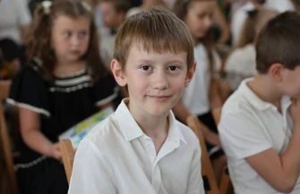 Tak wyglądało zakończenie roku szkolnego młodszych klas Szkoły odstawowej nr 10 w Piotrkowie