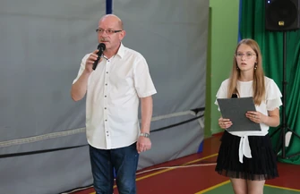 Tak wyglądało zakończenie roku szkolnego młodszych klas Szkoły odstawowej nr 10 w Piotrkowie