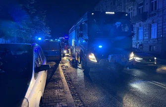 Paliło się w kamienicy przy al. 3 Maja w Piotrkowie. Wiele wskazuje na podpalenie. To kolejny pożar w ciągu zaledwie kilku dni