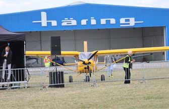 Fly Fest 2026 wystartował. Dwa dni lotniczych emocji na piotrkowskim lotnisku