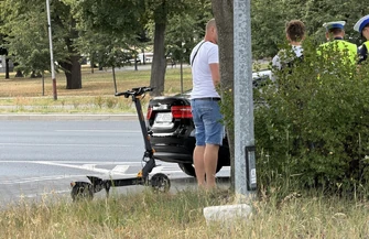 Hulajnogista potrącony przez samochód w Piotrkowie
