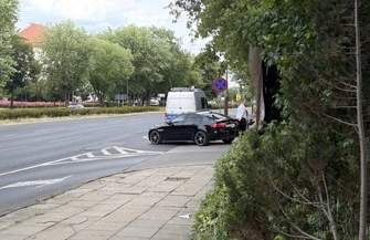 Hulajnogista potrącony przez samochód w Piotrkowie