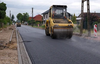 Trwają prace drogowe w Łęcznie. Kończy się remont ostatniego odcinka