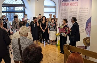 Wystawa szkła Barbary Urbańskiej-Miszczyk w ODA