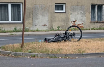 Zdarzenie z udziałem rowerzysty na ul. Łódzkiej. Policja wyjaśnia okoliczności