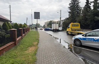 Trzy samochody zderzyły się na skrzyżowaniu w Siomkach. Droga była całkowicie zablokowana