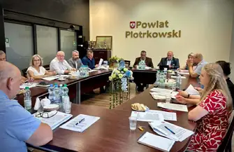 Zarząd Powiatu Piotrkowskiego obradował nad inwestycjami i zmianami w budżecie