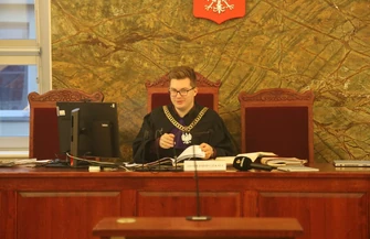 Ponad 13 tysięcy złotych zniknęło ze składki na studniówkę. Ruszył proces Emilii Z.