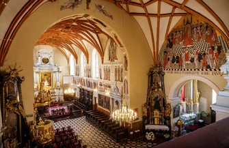 Tajemnice najstarszej świątyni w Piotrkowie Trybunalskim - kościół św. Jakuba Apostoła