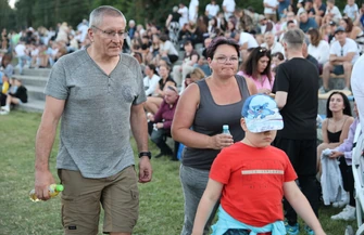 Tłumy na III Święcie Ogórka w Kamieńsku. Rekordowa frekwencja i święto lokalnej tradycji