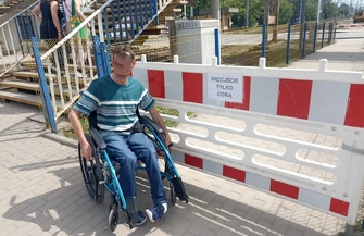 Przejście podziemne przy dworcu PKP w Piotrkowie. Minister zapowiada przetarg i parking