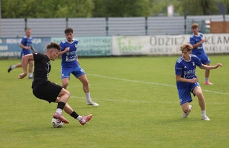 PKS Polonia Piotrków przegrała ostatni sparing przed IV ligą. Grzesiuk błędy indywidualne