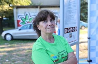 Pierwsze kino plenerowe na Szczekanicy. Mieszkańcy spotkali się przy ul. Grabowej