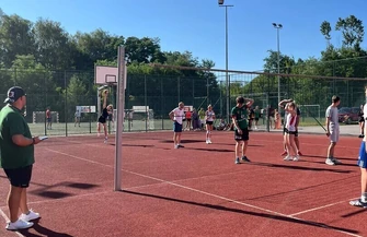 W Dąbrowie nad Czarną rozegrano turniej siatkówki o Puchar Wójta Gminy Aleksandrów. Do sportowej rywalizacji przystąpiło sześć drużyn reprezentujących sołectwa. Najlepsza okazała się ekipa z Wólki Skotnickiej.