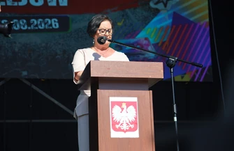 Koncerty rycerskie pojedynki a na koniec zabawa pod chmurką z PEWEX PARTY. Tak było w sobotę w Sulejowie