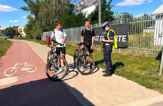 Policja kontroluje rowerzystów i użytkowników hulajnóg w Piotrkowie