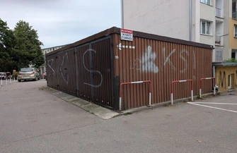 Nielegalne graffiti w Piotrkowie Trybunalskim. Mieszkańcy płacą za wandali