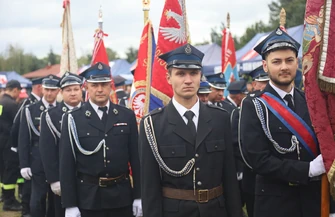 Dożynki gminno-parafialne w Przygłowie. Mieszkańcy gminy Sulejów podziękowali za tegoroczne plony