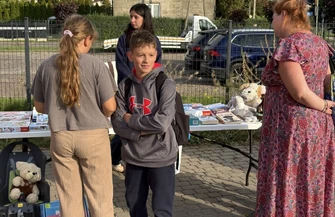 Wyprzedaż garażowa na Szczekanicy. 20 rodzin wystawiło swoje stoiska