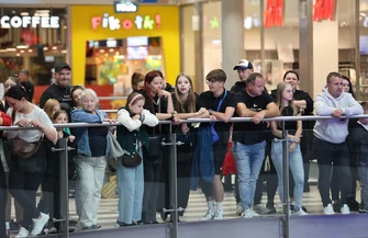10-lecie Nightskating Piotrków. Koncert Kubańczyka w Focus Mall i przejazd rolkarzy 13-kilometrową trasą