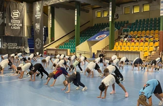 Aktywna Lekcja WF z OSiR wraca Dzieci z Piotrkowa Trybunalskiego znów poznają sport od najlepszej strony