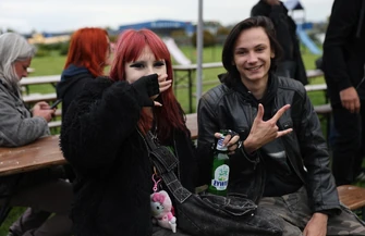 Alternatywny Odlot za nami. Rock punk i hardcore zabrzmiały na piotrkowskim lotnisku