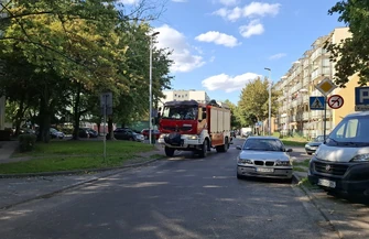Niebezpieczna sytuacja przy Szmidta 13. Czad w mieszkaniach strażacy interweniowali pięć razy