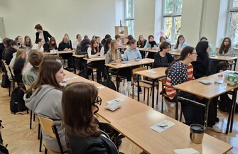 Moda i ekologia w praktyce. Uczniowie ZSP nr 6 wzięli udział w zajęciach o modzie cyrkularnej