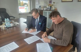 Świetlice w Podolinie i Gościmowicach Pierwszych przejdą modernizację. Kolejne umowy podpisane