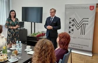 Nagrody z okazji Dnia Edukacji Narodowej w gminie Moszczenica zostały przyznane