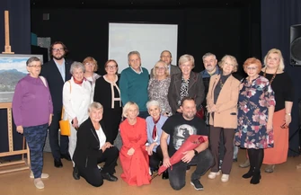 „Pocztówka z wakacji”. Seniorzy pokazali swoje fotograficzne wspomnienia